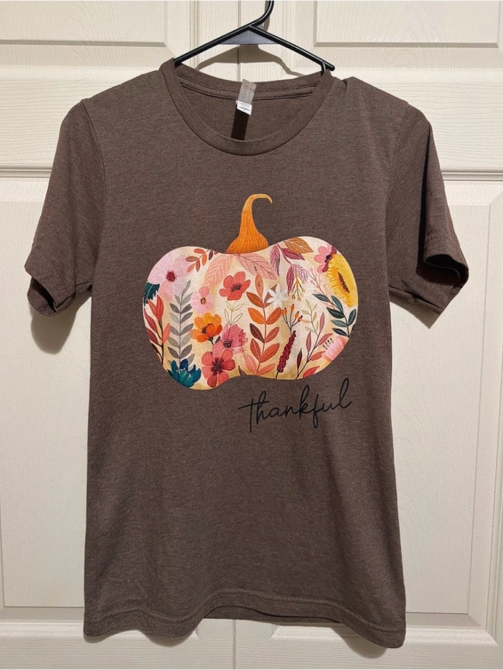 Bella Canvas Brown Short Sleeve Tee with Floral Pumpkin and "thankful" Script